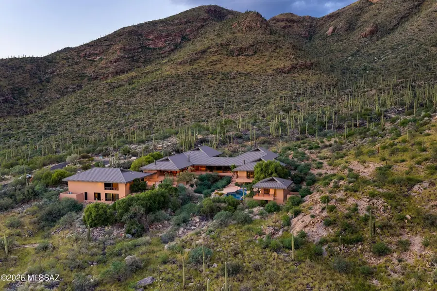 7570 N Cobblestone, Tucson, AZ 85718 - #3