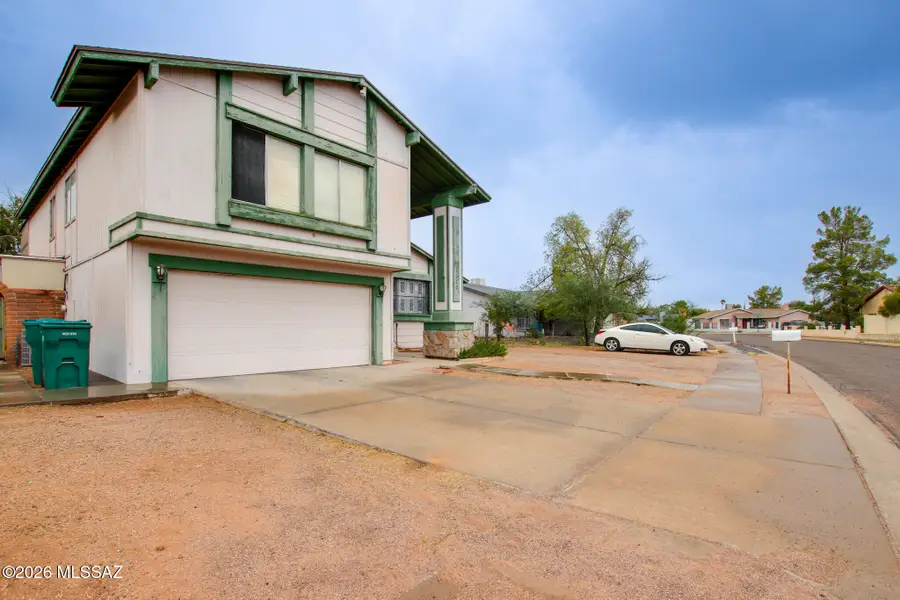 7520 S Camino Bello, Tucson, AZ 85746 - #3