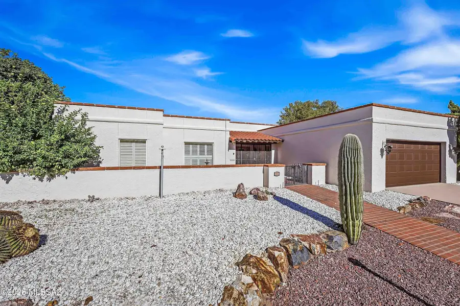 1121 N Abrego, Green Valley, AZ 85614 - #2