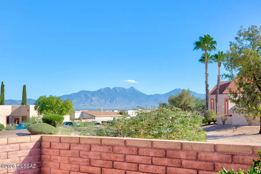 625 W Woodfield, Green Valley, AZ 85614 - #2