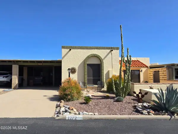 1272 W Camino Lucientes, Green Valley, AZ 85622