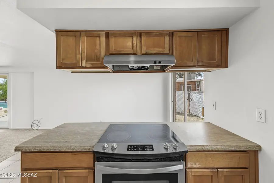 8126 E Baker, Tucson, AZ 85710 - #3