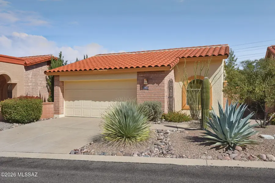 1562 W Vuelta Salvatierra, Green Valley, AZ 85622 - #3