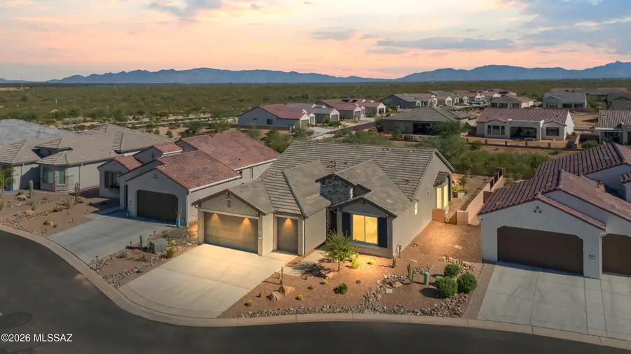 1629 E Balestra, Green Valley, AZ 85614 - #2