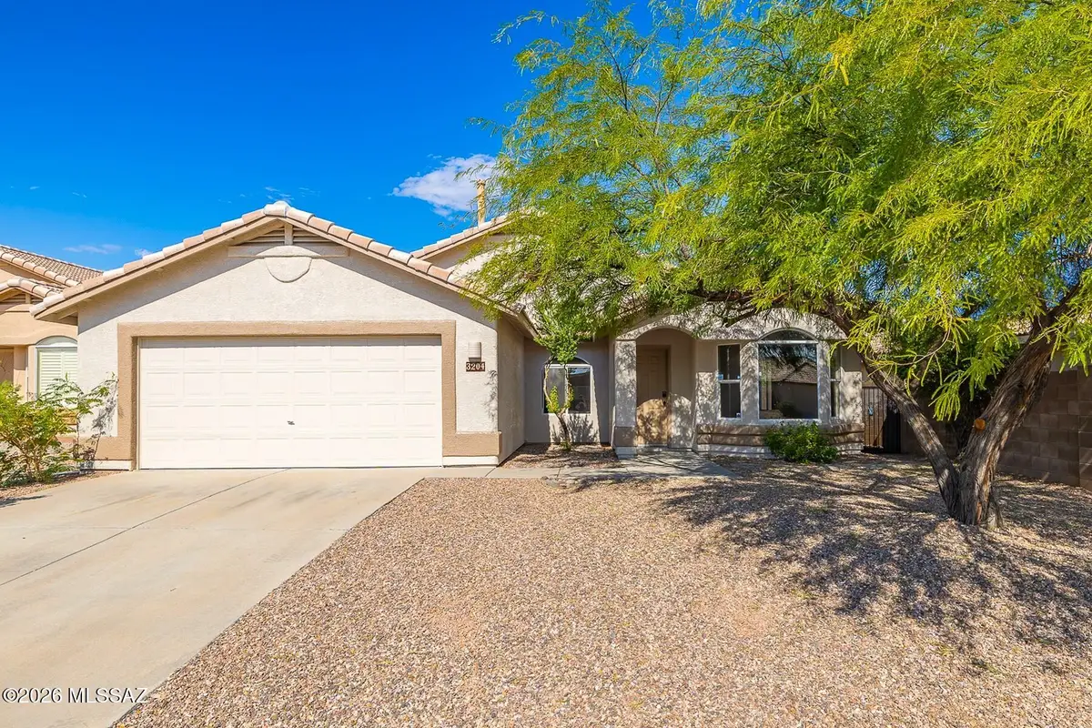 3204 W Vuelta De Los Mineros, Tucson, AZ 85745 - #1