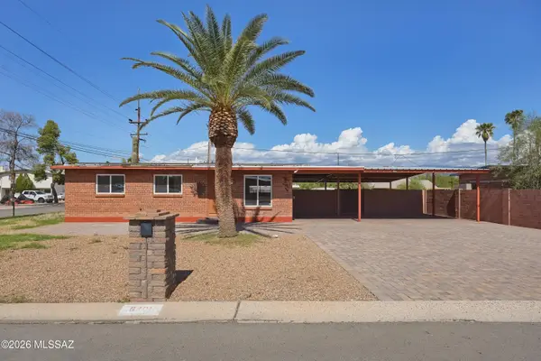 6401 E Calle Alkaid, Tucson, AZ 85710