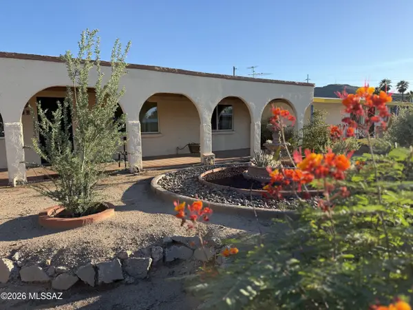 911 W Estrada, Tucson, AZ 85745