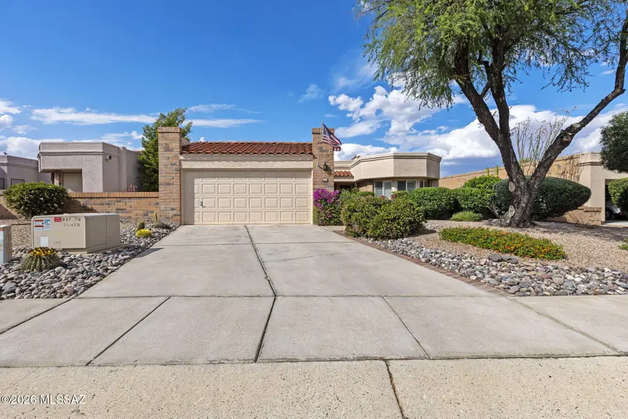 940 W Rio Magdalena, Green Valley, AZ 85614 - #2