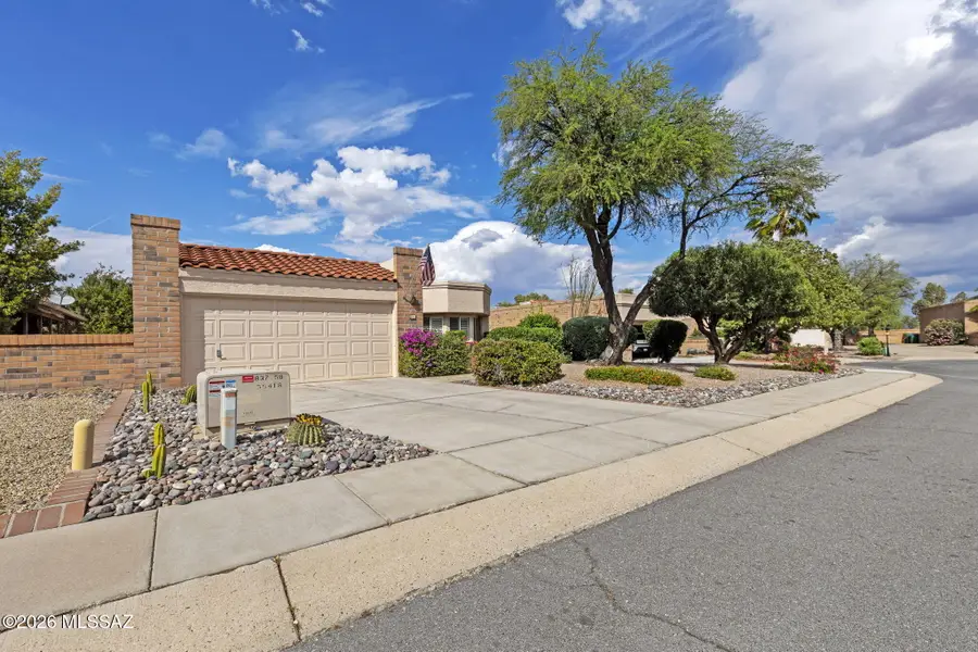 940 W Rio Magdalena, Green Valley, AZ 85614 - #3