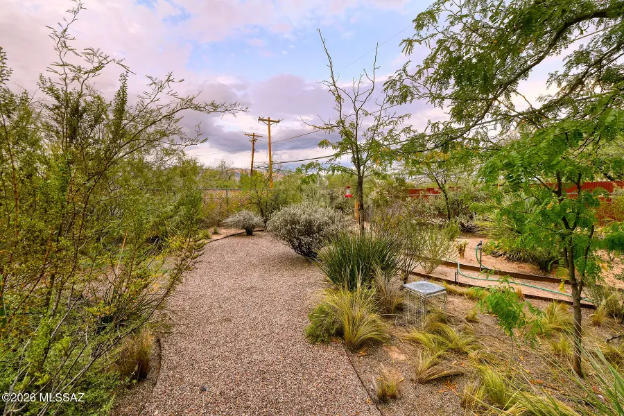 2644 N Goyette, Tucson, AZ 85712 - #3