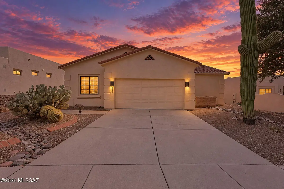 2687 S Ridge Top, Green Valley, AZ 85614 - #1