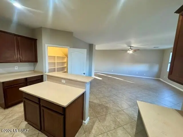 8359 N Albany, Tucson, AZ 85741 - #3