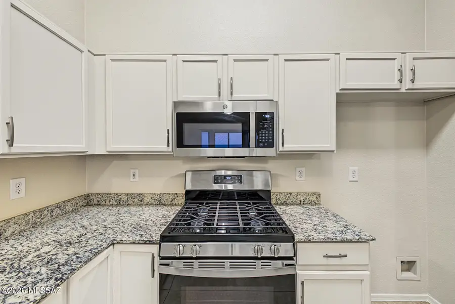 3368 S Rainburst, Tucson, AZ 85713 - #2
