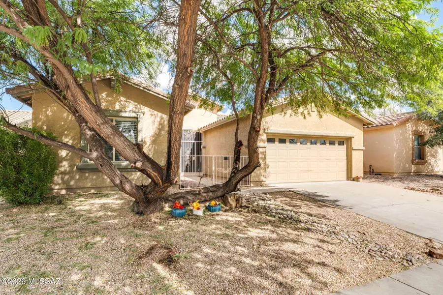 851 E Gunsight Mountain, Sahuarita, AZ 85629 - #2