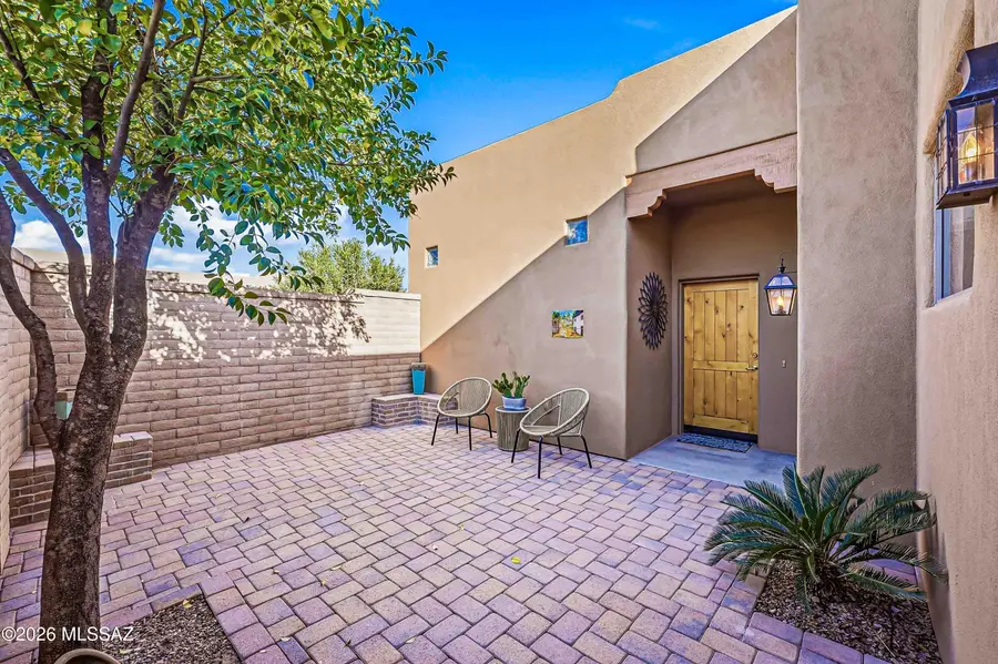4091 S Wolf Run, Green Valley, AZ 85614 - #2