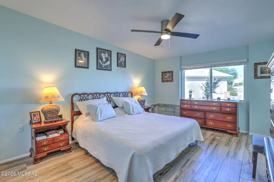 633 W Rio Moctezuma, Green Valley, AZ 85614 - #2