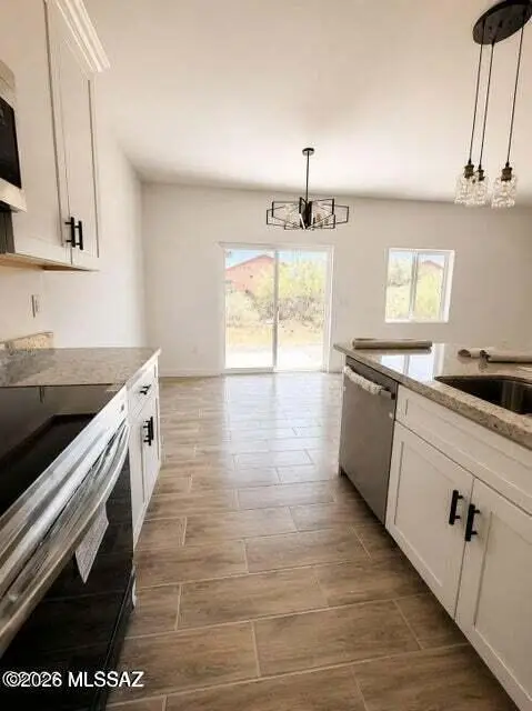 1856 Isabel, Rio Rico, AZ 85648