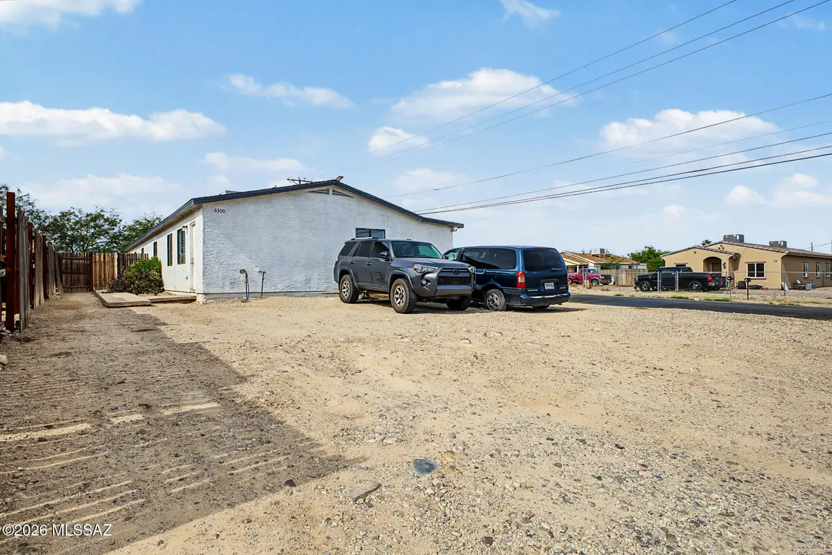 6300 S Dunton, Tucson, AZ 85706 - #1