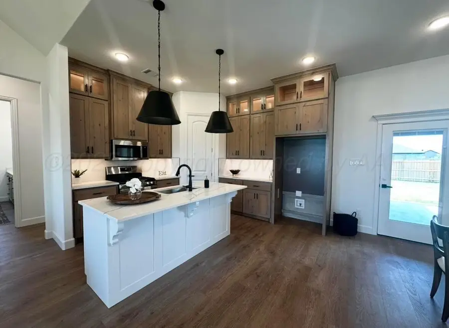 10 Spring Canyon Parkway, Canyon, TX 79015-1724 - Image #3