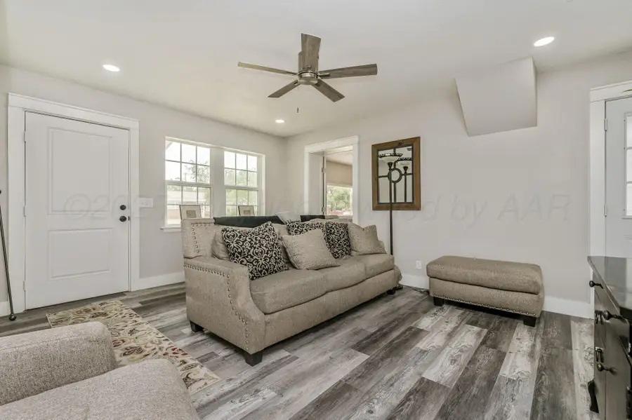 6020 Garden Lane, Amarillo, TX 79106 - Image #3