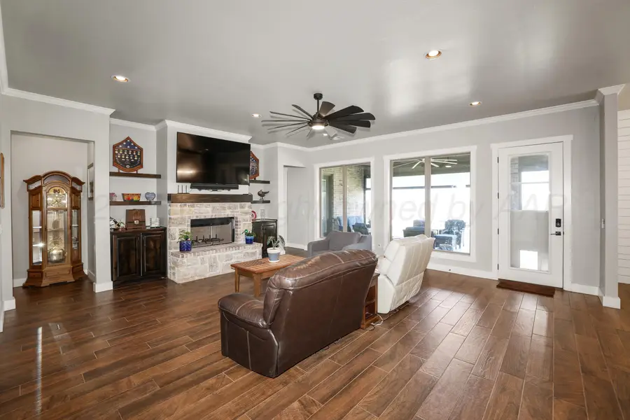 1701 Broadoak Drive, Amarillo, TX 79124-1980 - Image #2