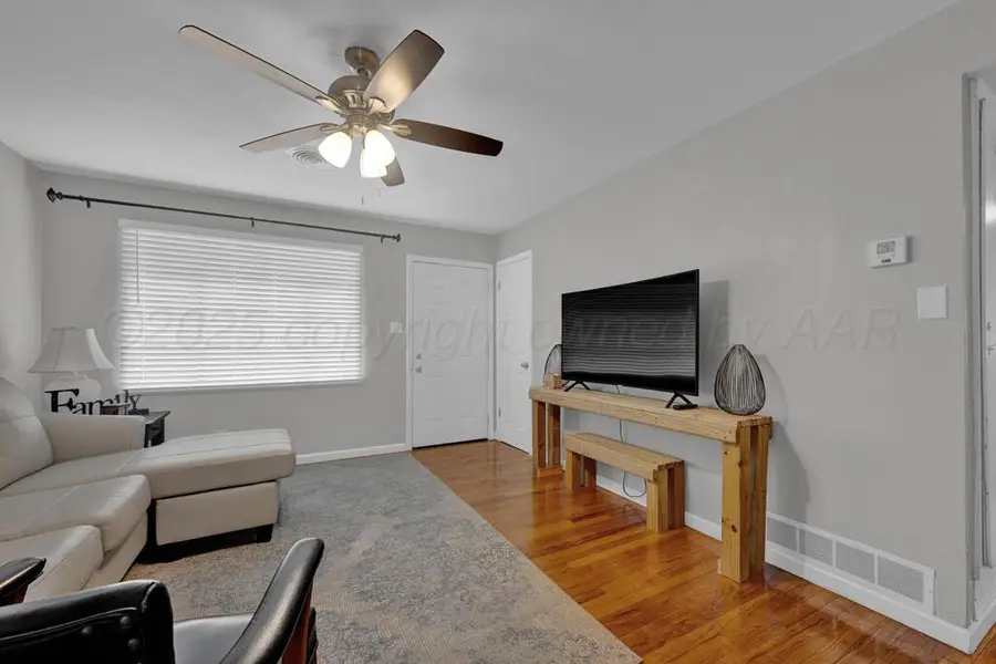 1011 SW 48th Avenue, Amarillo, TX 79110-2601 - Image #3