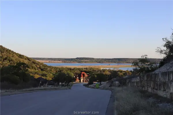 3515 Shoreline, Other, TX 76548
