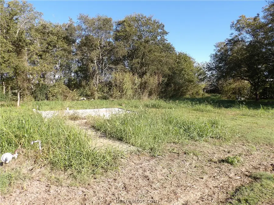 420 Seventh, Lexington, TX 78947 - Image #3