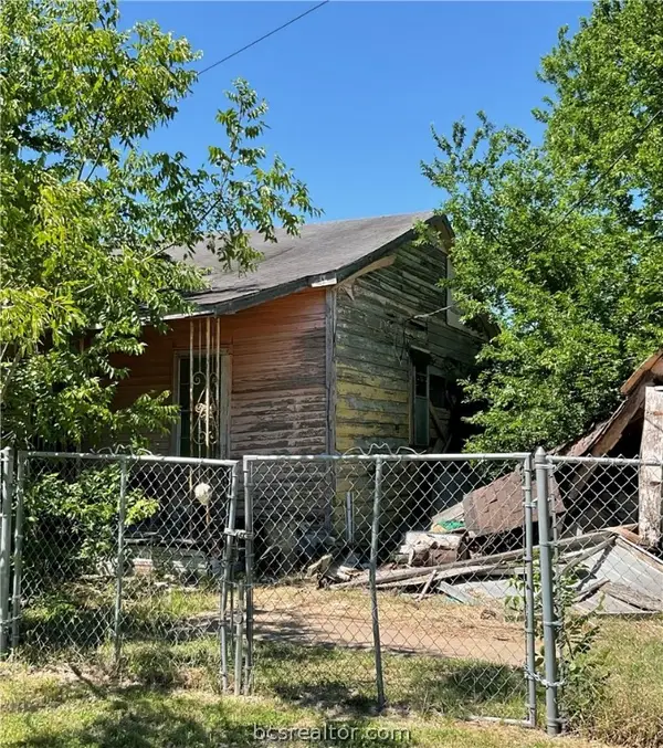 13900 Cedar Drive, Somerville, TX 77879