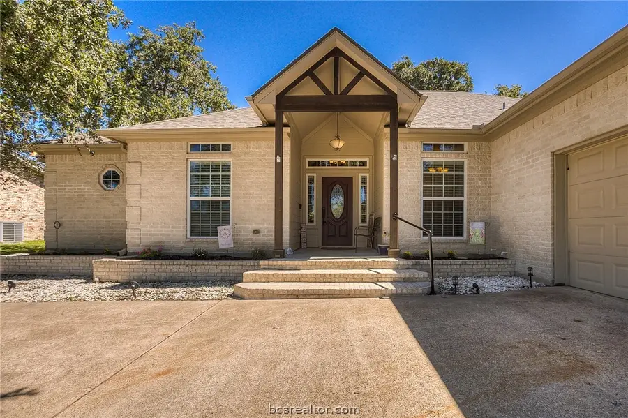22 Golfview Drive, Hilltop Lakes, TX 77871 - #2