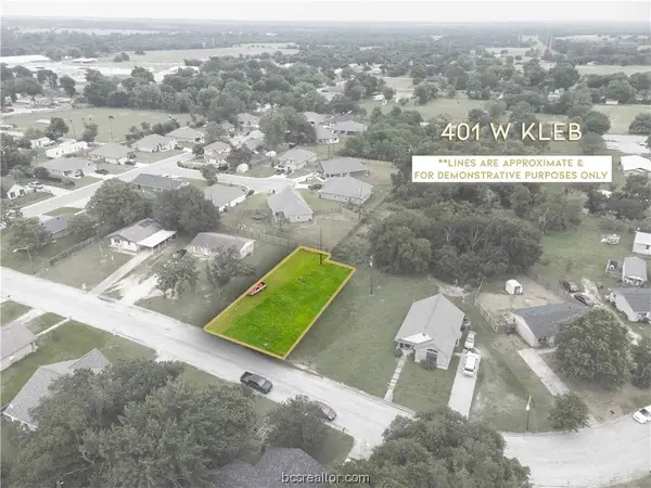 401 W Kleb, Caldwell, TX 77836