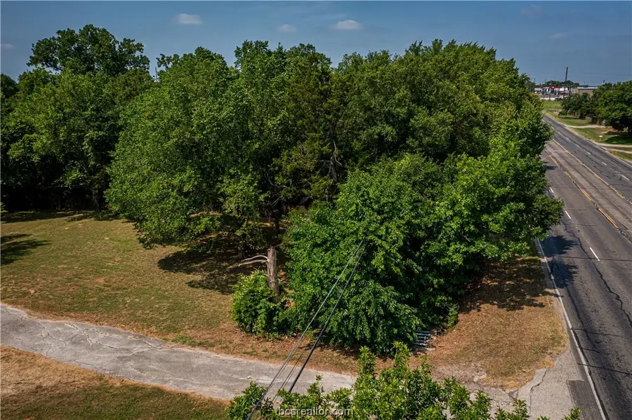 2305 W W Sh-21 Tx Highway, Bryan, TX 77803 - Image #2