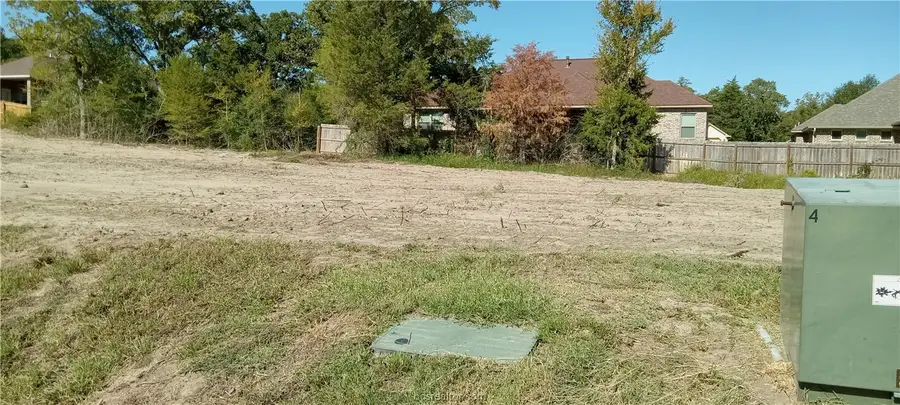 2004 Lola Lane, Bryan, TX 77807-1442 - Image #3