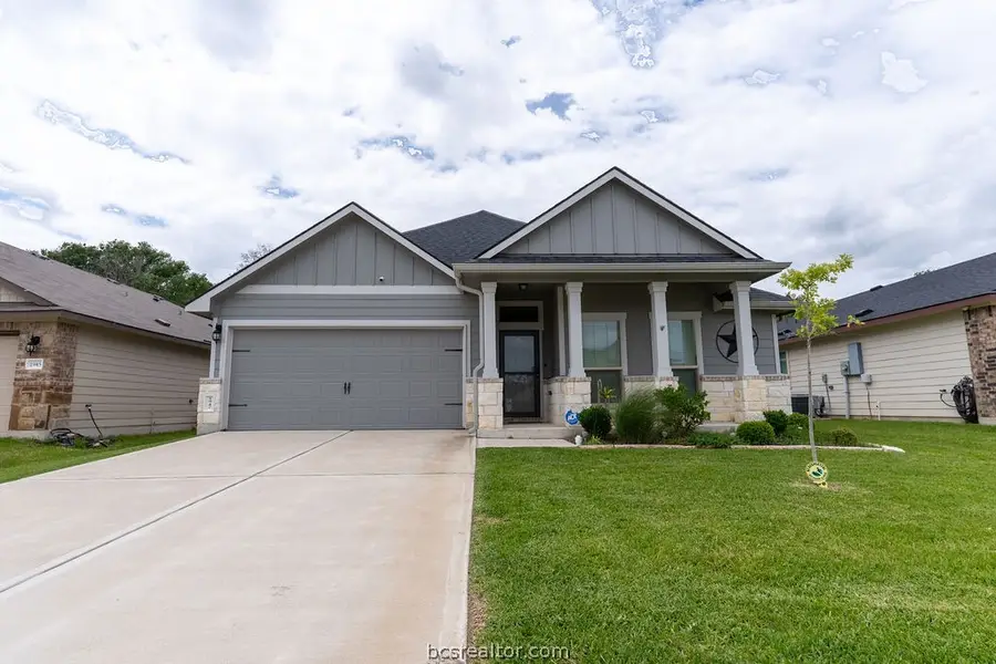 1947 Thorndyke Lane, Bryan, TX 77807 - Image #2