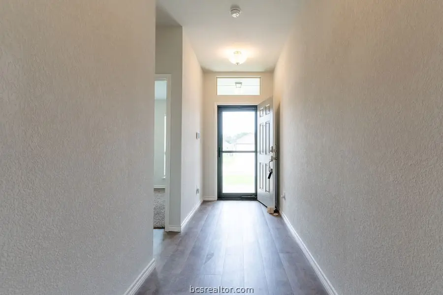 1947 Thorndyke Lane, Bryan, TX 77807 - Image #3