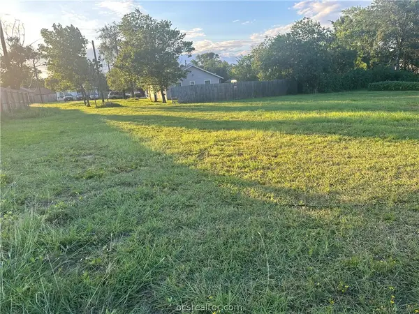 1514 Dansby Street, Bryan, TX 77803-3422