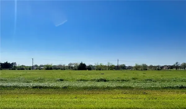 9917 Panther Creek Drive, Iola, TX 77861