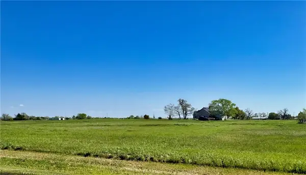 10005 Hidden Pond Drive, Iola, TX 77861