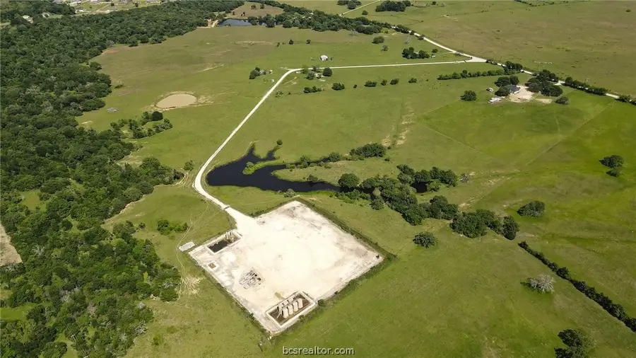 2588 Jolene Trail, Bryan, TX 77808-5168 - Image #2
