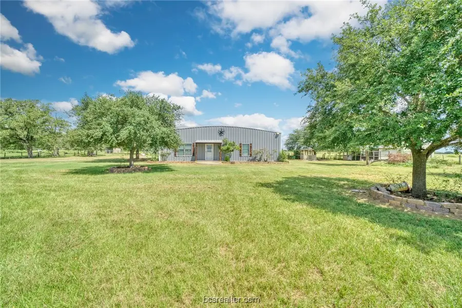 2266 Dutton Lane, Madisonville, TX 77864 - Image #3