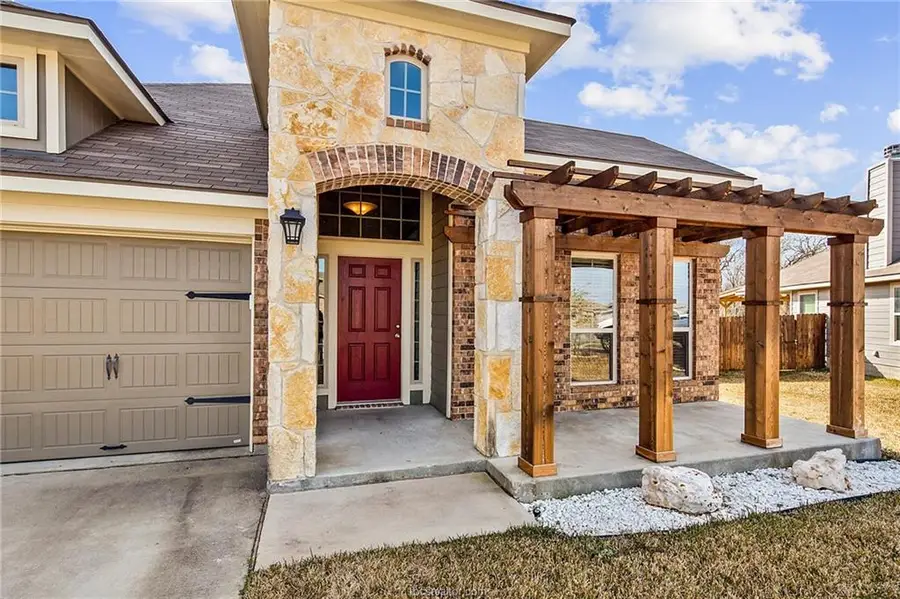 2025 Jester Trail, Bryan, TX 77807 - Image #2