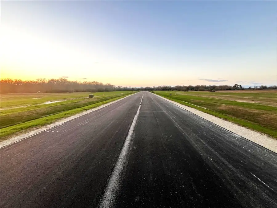 2497 Coronado Estates Drive, Bryan, TX 77808 - Image #3