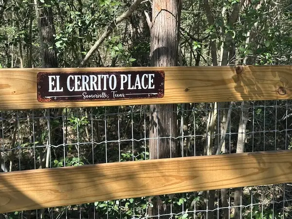 1800 Big Berry Road, Somerville, TX 77879