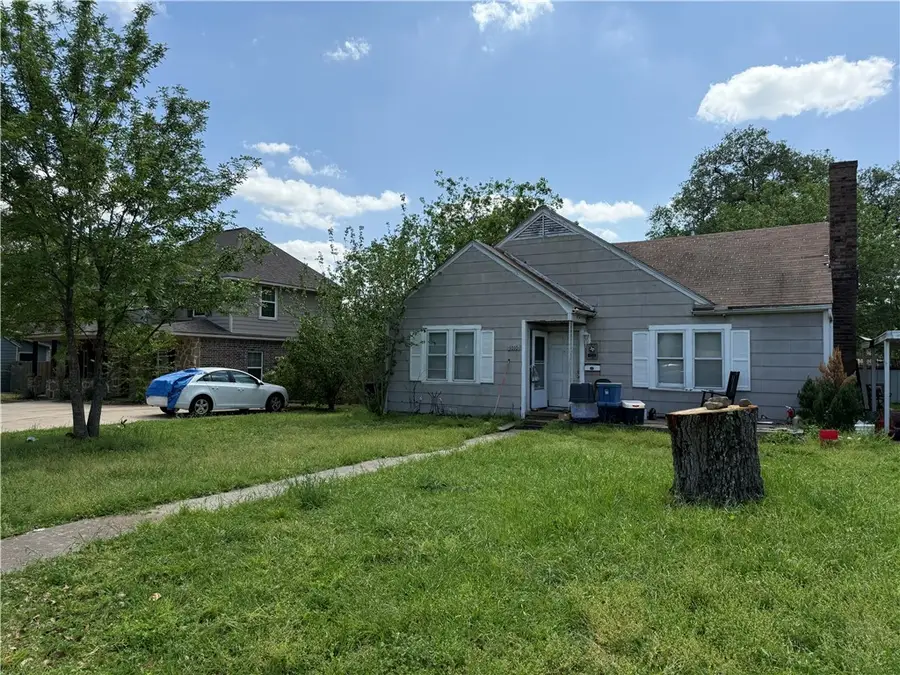 1010 Milner Drive, College Station, TX 77840 - Image #2