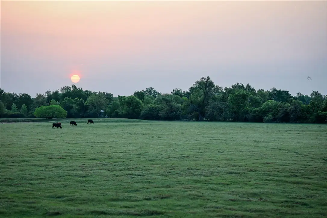 930 County Road 357 County Road 357, Gause, TX 77857 - Image #1