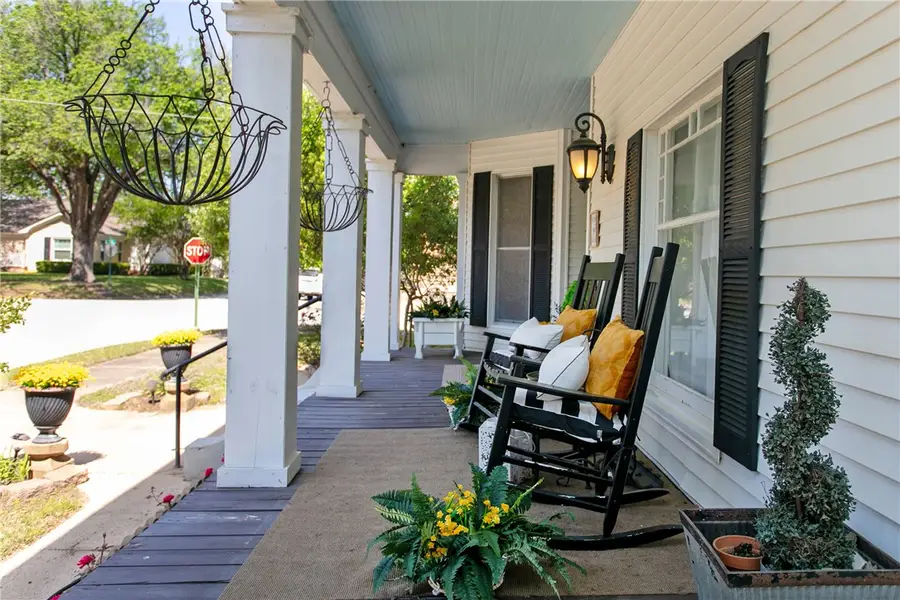 101 S Thomas Street, Caldwell, TX 77836 - #3