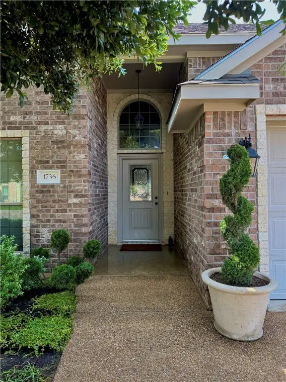1736 Creekside Circle, College Station, TX 77845 - Image #2