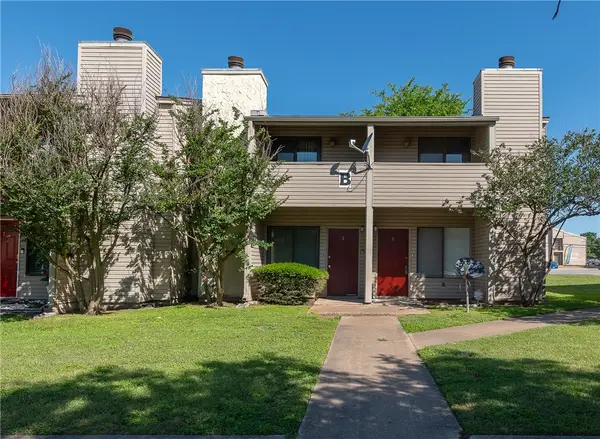 1900 Dartmouth #B-4, College Station, TX 77840