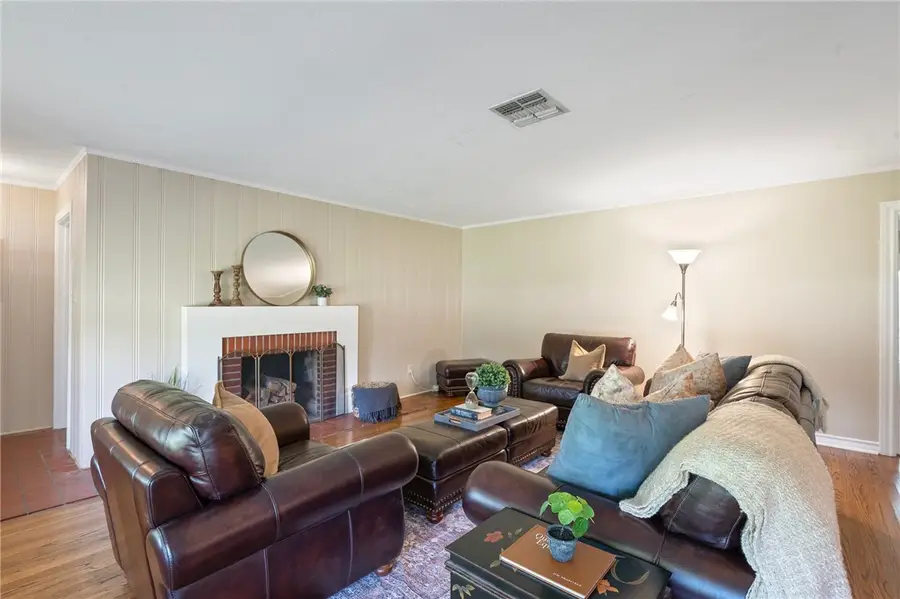 1210 Munson Avenue, College Station, TX 77840 - Image #3