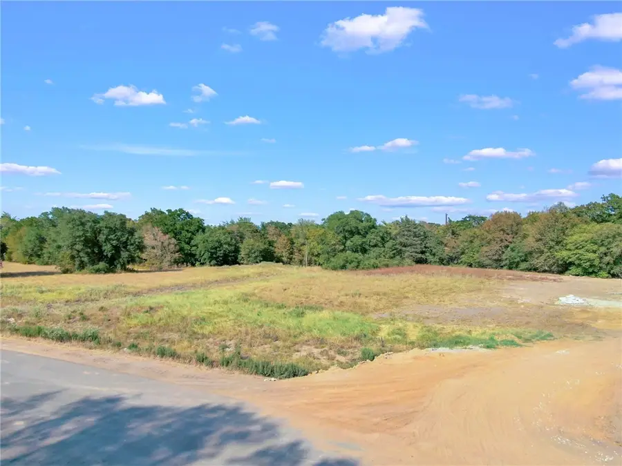 5348 Legend Oaks Court, College Station, TX 77845 - Image #3